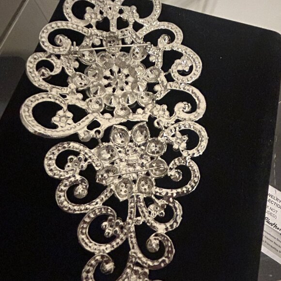 Vintage SNK Large Oversize Ornate Clear Rhinestone Brooch 7" x 3.75" - Picture 4 of 5